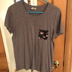 PINK SHORT SLEEVE FLORAL TEE